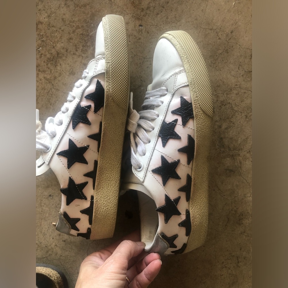 Saint Laurent sneakers authentic